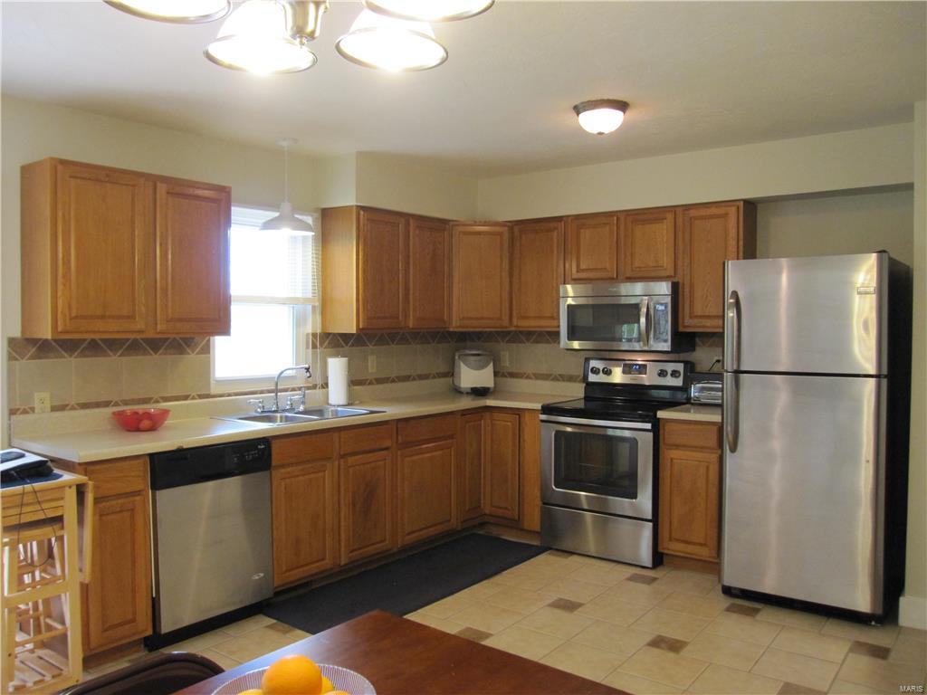 3101 Mill Springs Road Belleville, IL 62221 - Photo 16 of 27 Gallery Image 16