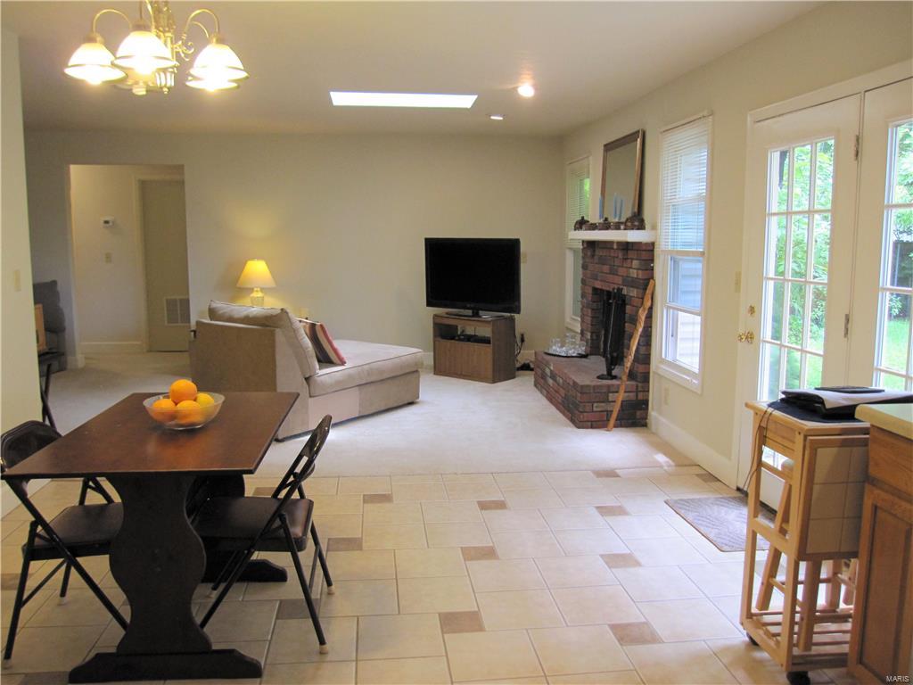 3101 Mill Springs Road Belleville, IL 62221 - Photo 18 of 27 Gallery Image 18