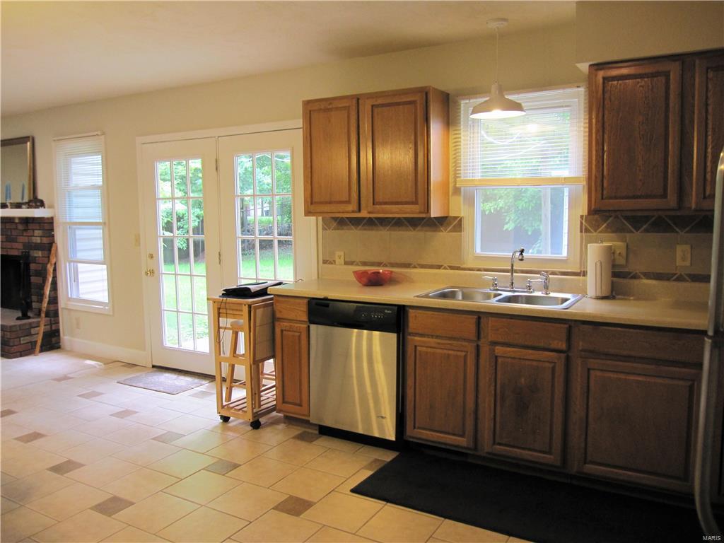 3101 Mill Springs Road Belleville, IL 62221 - Photo 19 of 27 Gallery Image 19