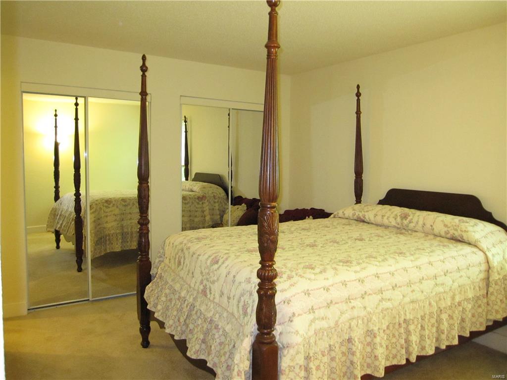 3101 Mill Springs Road Belleville, IL 62221 - Photo 22 of 27 Gallery Image 22