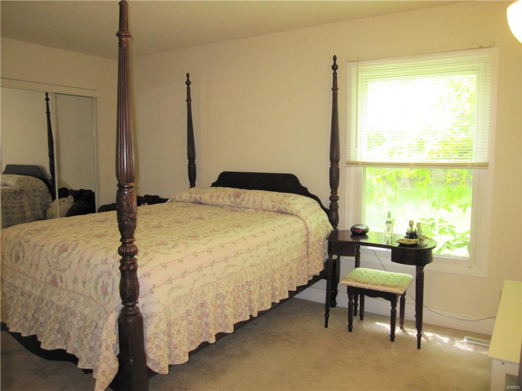 3101 Mill Springs Road Belleville, IL 62221 - Photo 23 of 27 Gallery Image 23