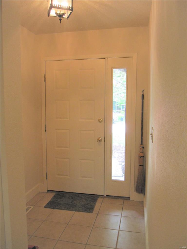 3101 Mill Springs Road Belleville, IL 62221 - Photo 8 of 27 Gallery Image 8