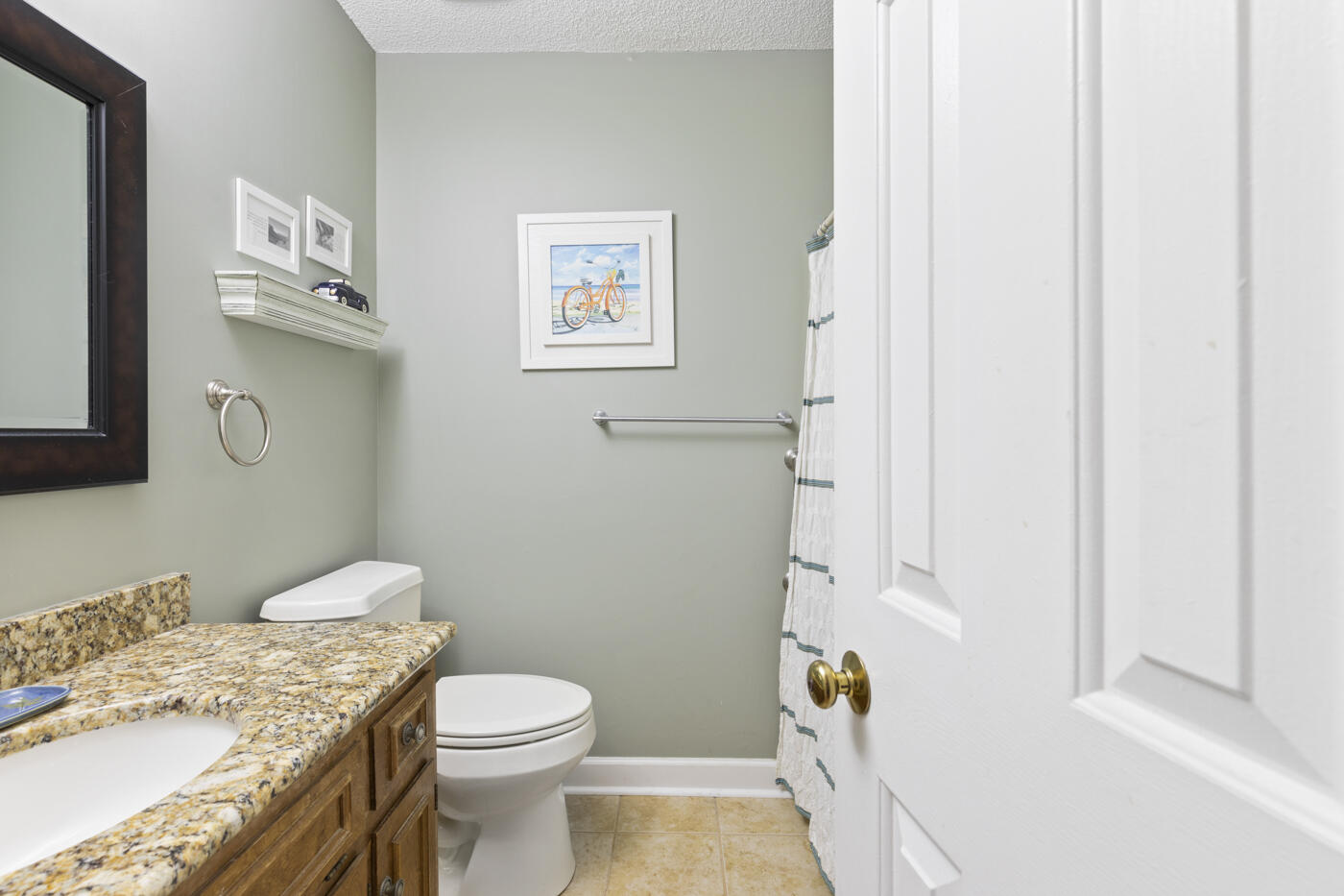 128 Quail Hollow Road Myrtle Beach, SC 29579 - Photo 13 of 22 Hall Bath