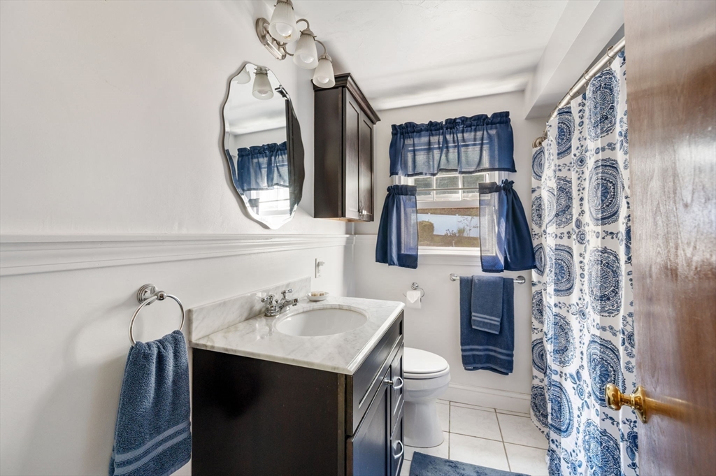 477 Webster Street Marshfield, MA 02050 - Photo 17 of 41