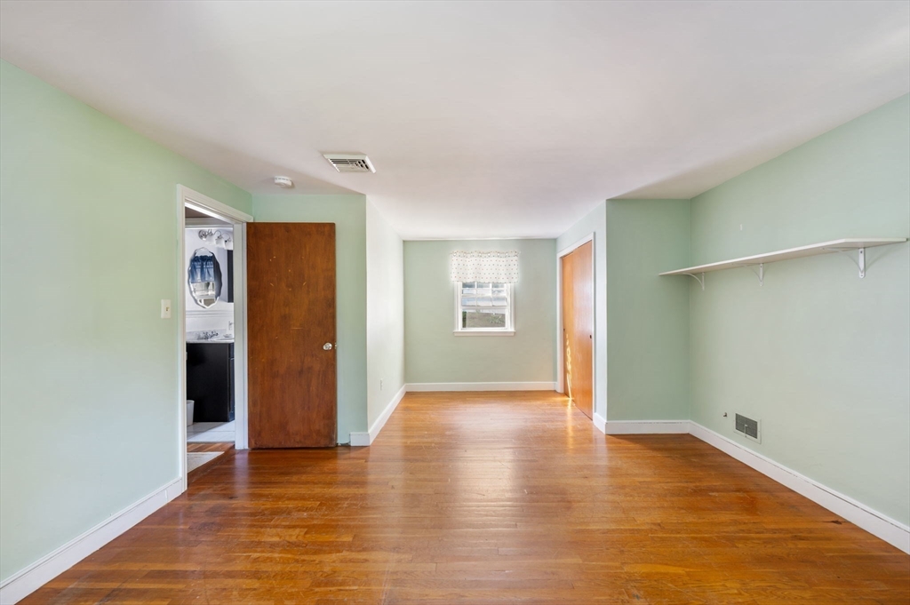 477 Webster Street Marshfield, MA 02050 - Photo 18 of 41