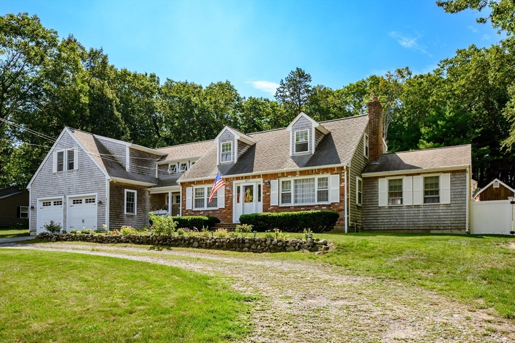 477 Webster Street Marshfield, MA 02050 - Photo 2 of 41