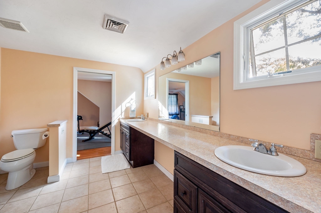 477 Webster Street Marshfield, MA 02050 - Photo 25 of 41