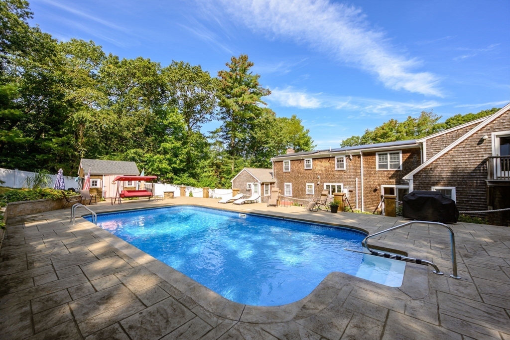 477 Webster Street Marshfield, MA 02050 - Photo 31 of 41