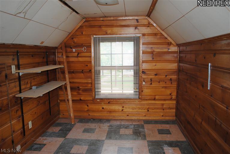9315 Snow Road Cleveland, OH 44130 - Photo 20 of 24