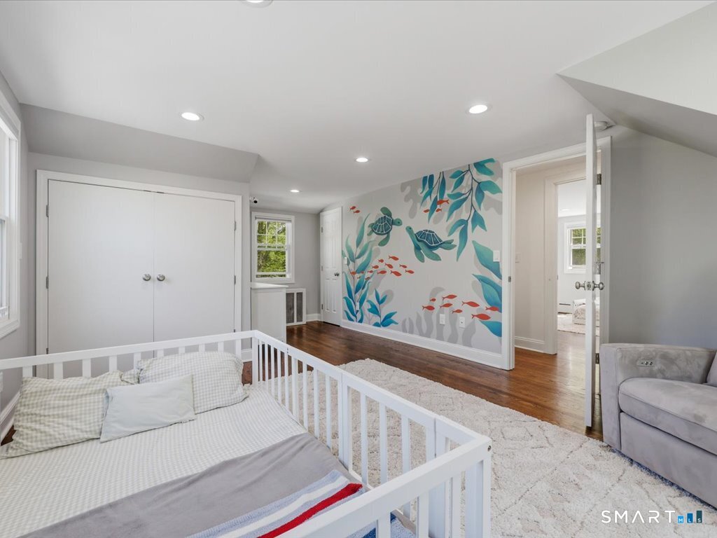 131 Oronoque Road Milford, CT 06461 - Photo 33 of 40