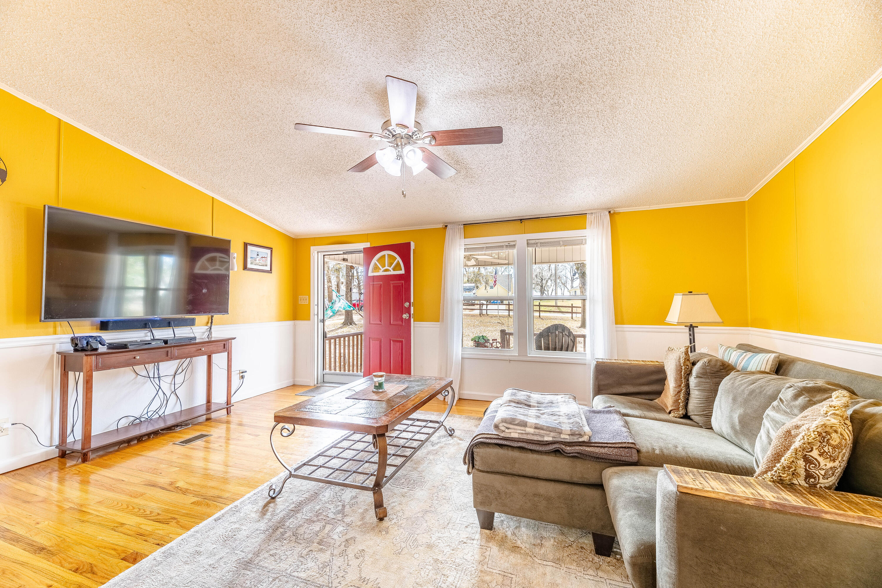 2633 Princess Pond Road Summerton, SC 29148 - Photo 9 of 36 1DX_2668-HDR