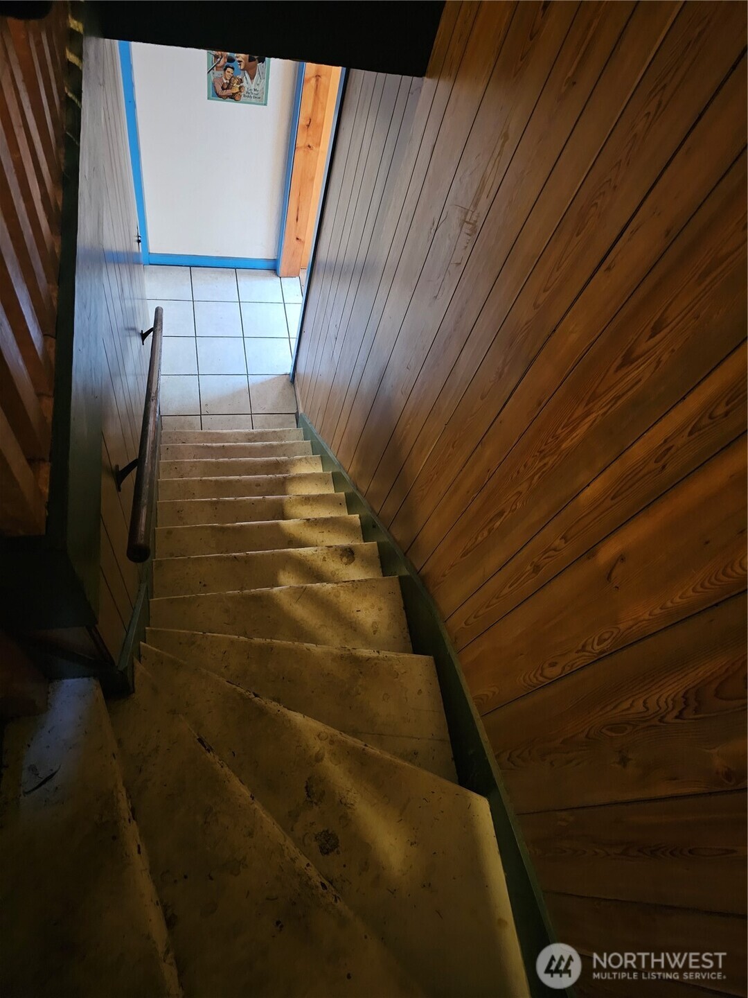 5390 Highway 12 Elma, WA 98541 - Photo 7 of 12 a view of entryway