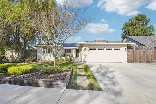 $949,899 | 4233 Brookshire Circle, Santa Rosa, CA 95405