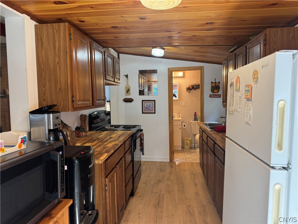 7084 Walnut Road Forestport, NY 13494 - Photo 4 of 12 Gallery Image 4