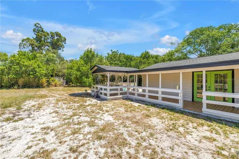 $599,000 | 687 Jasmine Way South, St. Petersburg, FL 33705