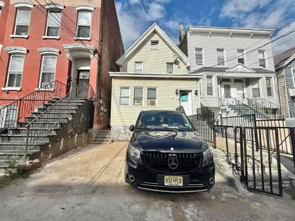 $650,000 | 68 Brinkerhoff Street, Jersey City, NJ 07304