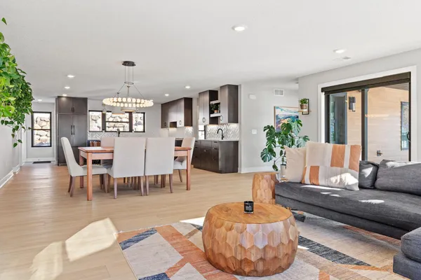 $719,500 | 1084 Autumn Oak Lane, Hudson, WI 54016