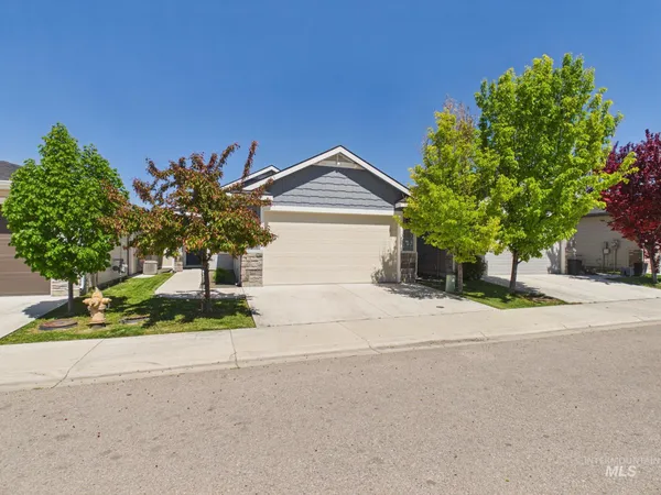$379,000 | 2130 West Claira Road, Nampa, ID 83651