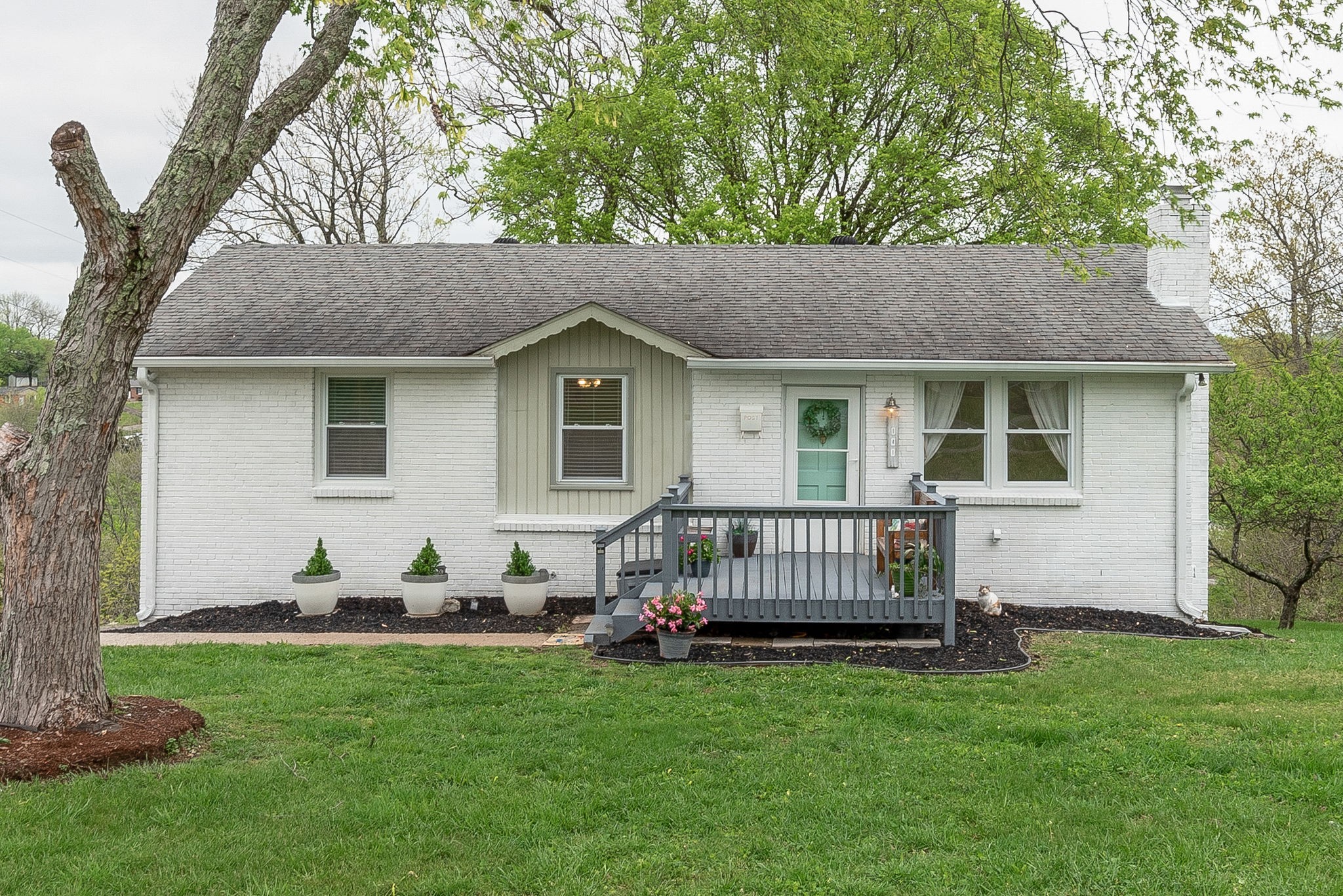 141 2 Valley Road Hendersonville, TN 37075 - Photo 1 of 19 Gallery Image 1