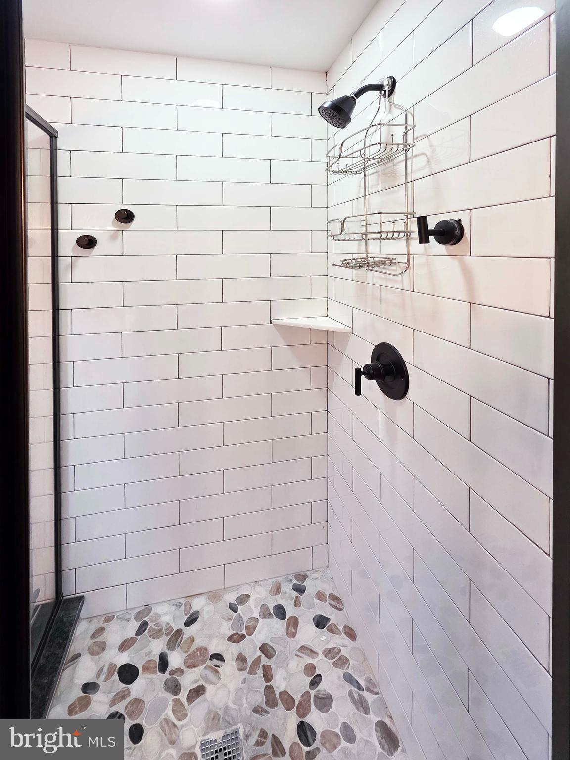 3911 Dogwood Lane Riegelsville, PA 18077 - Photo 7 of 10