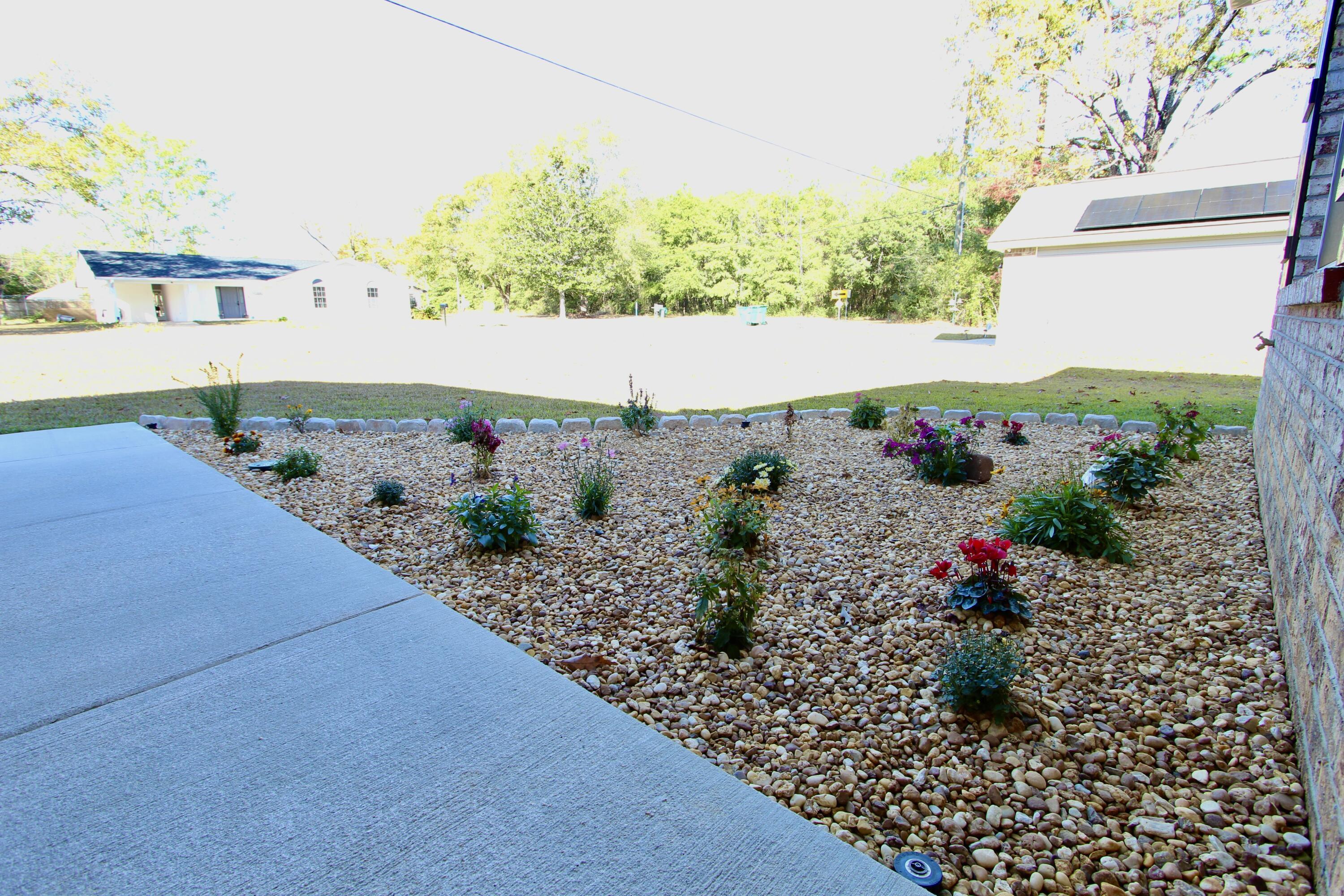 6447 Georgia Avenue Crestview, FL 32539 - Photo 6 of 36