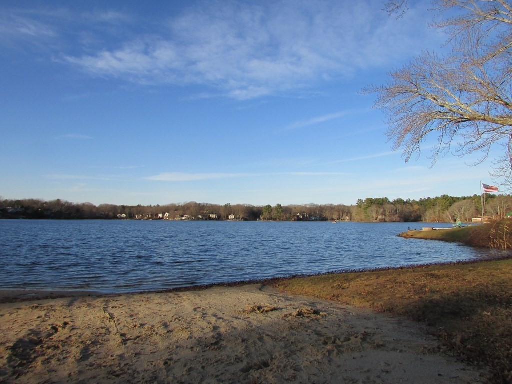 36 Cranberry Meadow Road Bellingham, MA 02019 - Photo 16 of 21