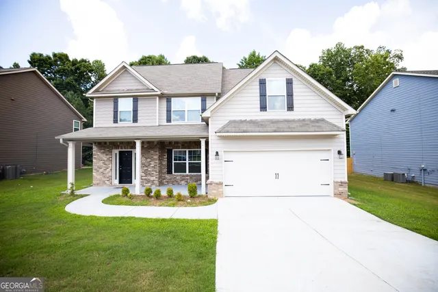 $2,700 | 7955 Pikefarm Trail, Fairburn, GA 30213