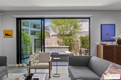 $1,095,000 | 254 Mayfair Way, Palm Springs, CA 92264