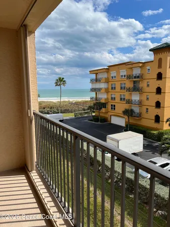 $3,600 | 8494 Ridgewood Avenue, Unit 4403, Cape Canaveral, FL 32920