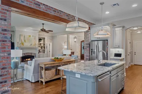 $549,000 | 988 Dumaine Drive, Shreveport, LA 71106