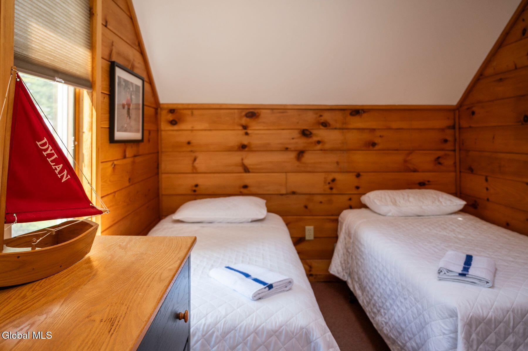 366 Cleverdale Road Queensbury, NY 12804 - Photo 38 of 61 photo_online_038