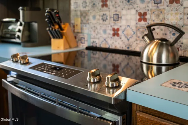 $2,700,000 | 366 Cleverdale Road, Queensbury, NY 12804