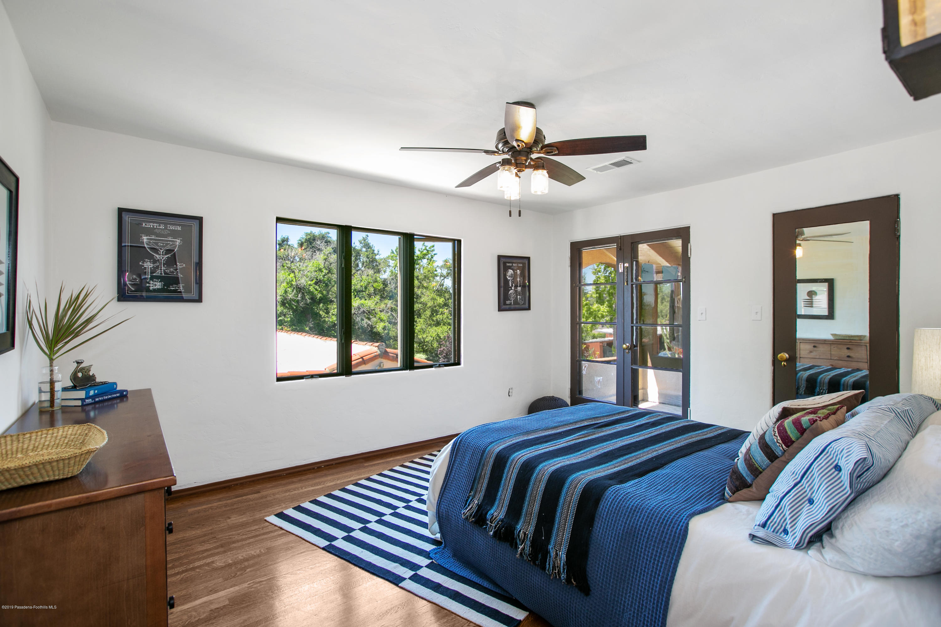 1704 Meadowbrook Road Altadena, CA 91001 - Photo 14 of 28 15