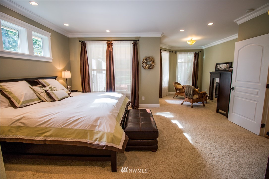7343 Meridian Road Southeast Olympia, WA 98513 - Photo 6 of 23 Gallery Image 6