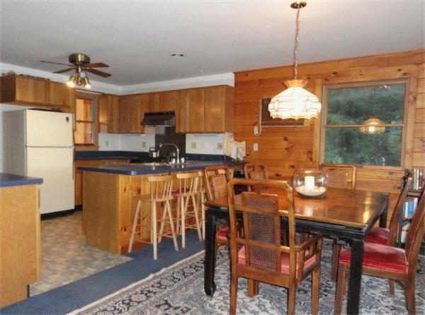 82 Allen Road Brookfield, MA 01506 - Photo 3 of 25