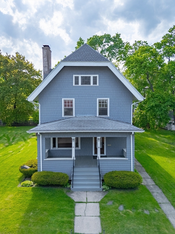 61 Cleveland Street Holyoke, MA 01040 - Photo 1 of 38