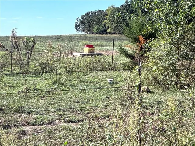 $2,665,000 | 725 South S Road, Stockton, MO 65785