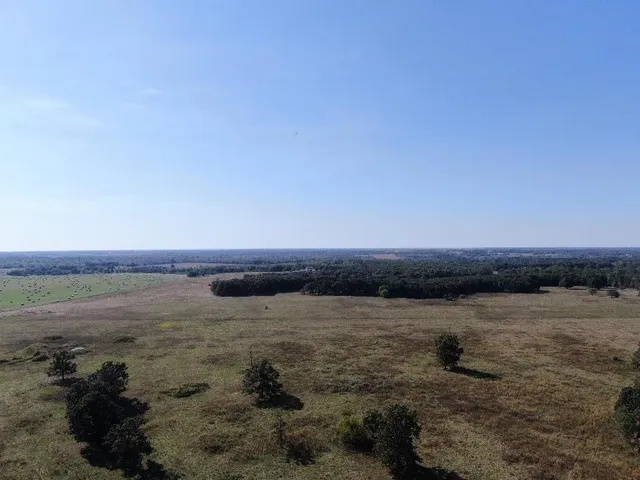 $2,665,000 | 725 South S Road, Stockton, MO 65785