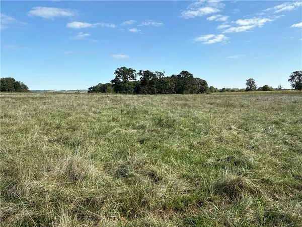 $2,050,000 | 725 South S Road, Stockton, MO 65785