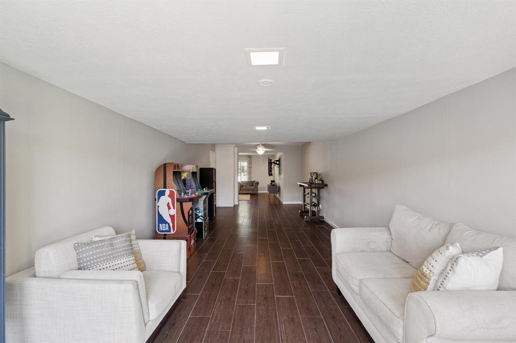 1501 Austrian Road Grand Prairie, TX 75050 - Photo 12 of 40