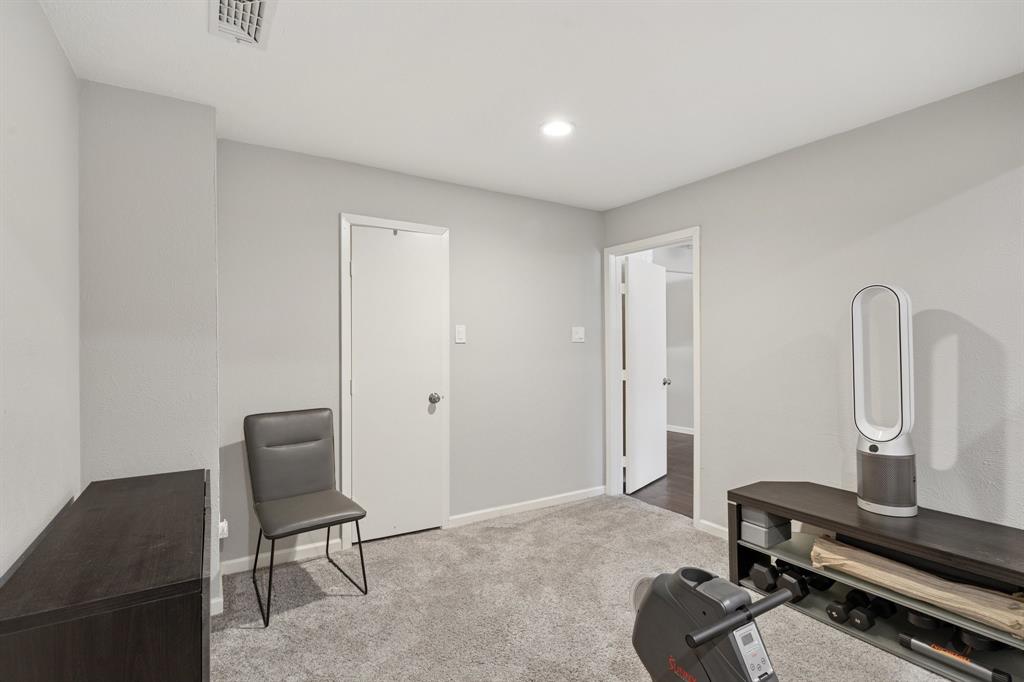 1501 Austrian Road Grand Prairie, TX 75050 - Photo 26 of 40 4th Bedroom used as workout room