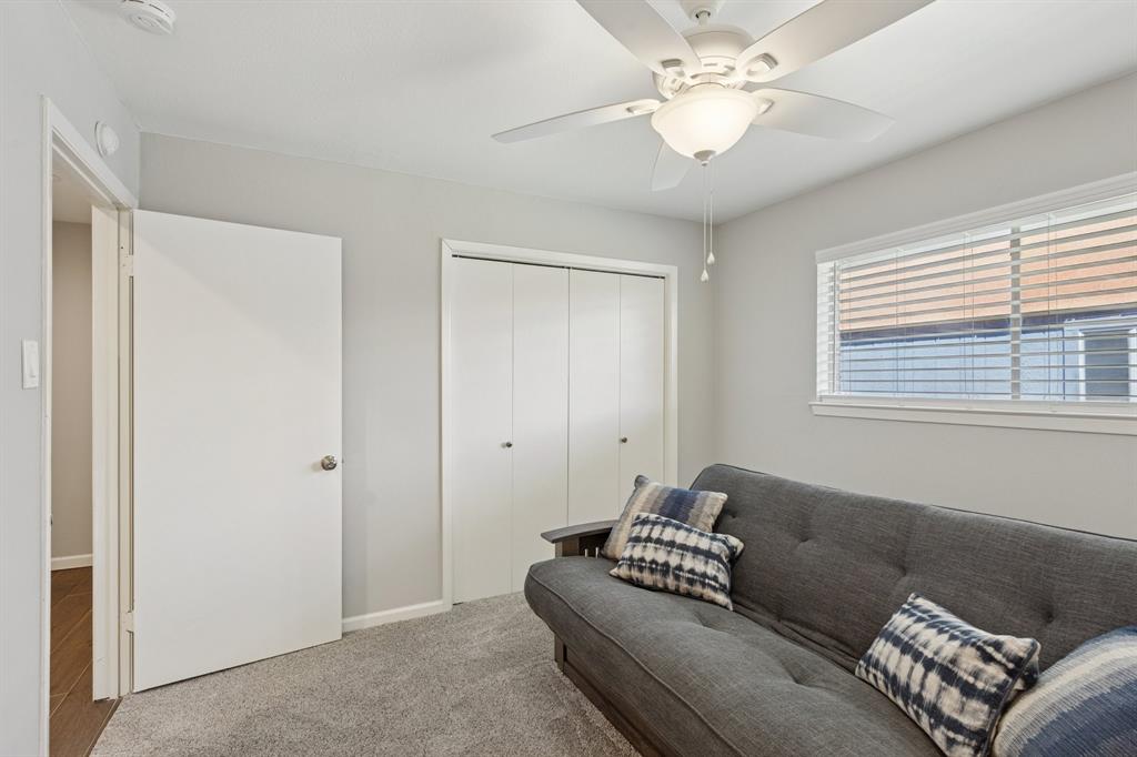 1501 Austrian Road Grand Prairie, TX 75050 - Photo 29 of 40