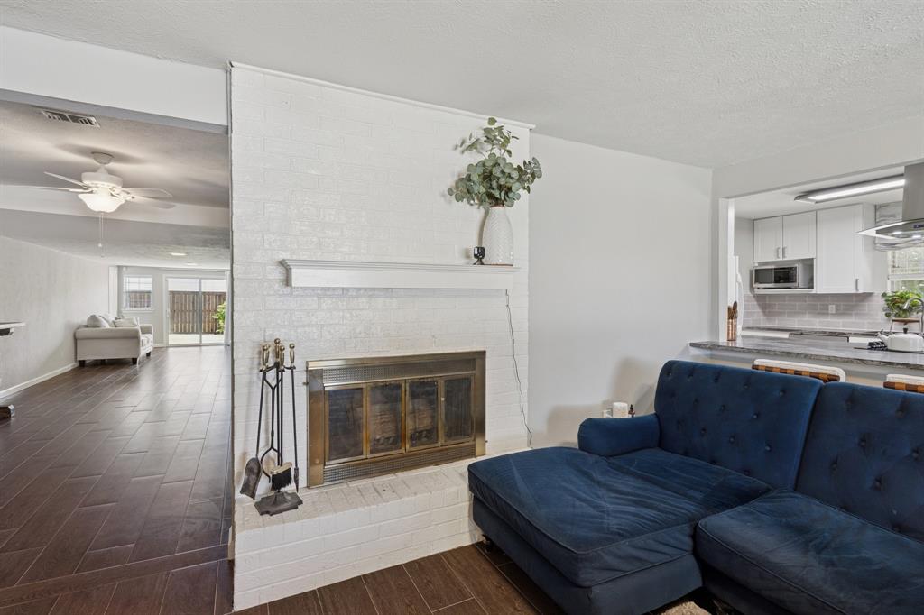 1501 Austrian Road Grand Prairie, TX 75050 - Photo 9 of 40