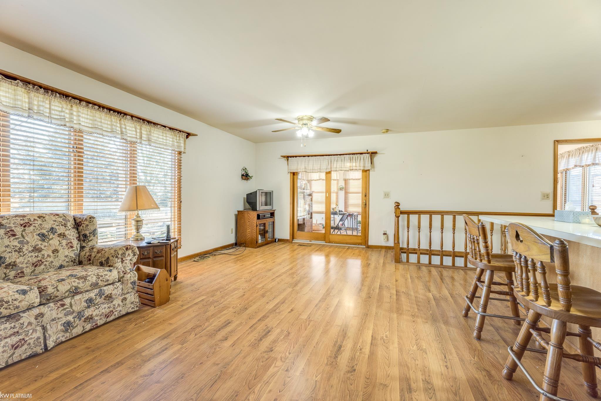 5859 Evans Road Capac, MI 48014 - Photo 18 of 25 50127876-17.JPG
