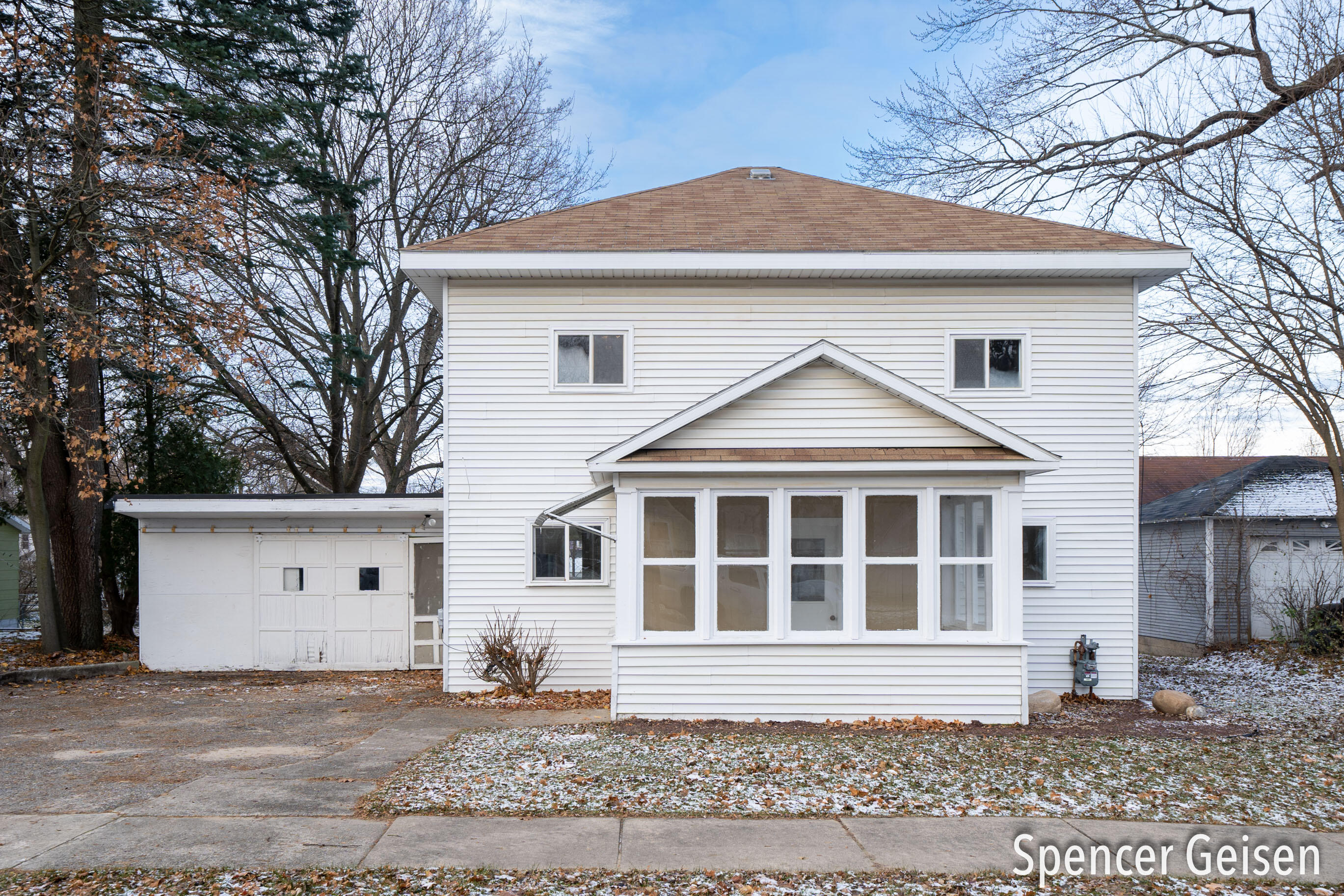 515 Alderman Street Belding, MI 48809 - Photo 2 of 44 515 Alderman St., Belding, MI 48809-2