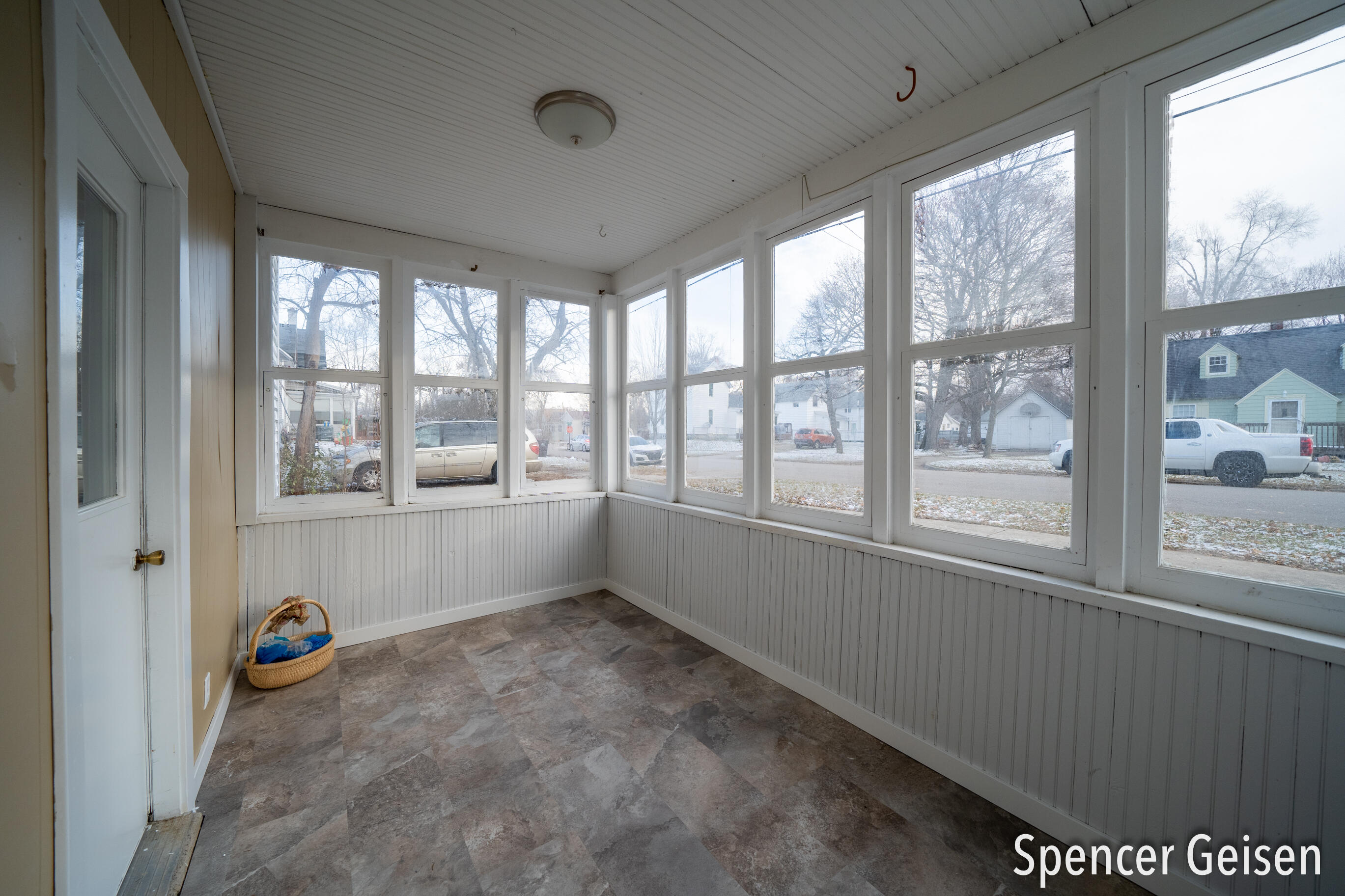 515 Alderman Street Belding, MI 48809 - Photo 3 of 44 515 Alderman St., Belding, MI 48809-3