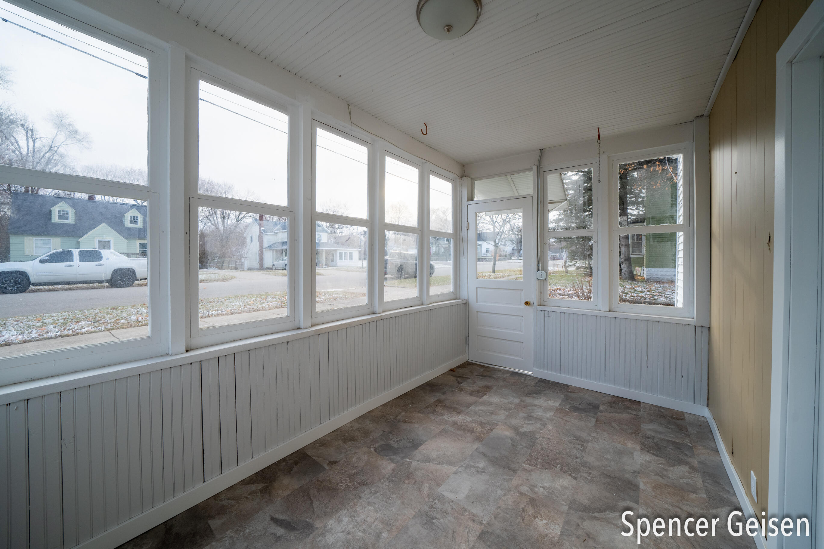515 Alderman Street Belding, MI 48809 - Photo 4 of 44 515 Alderman St., Belding, MI 48809-4
