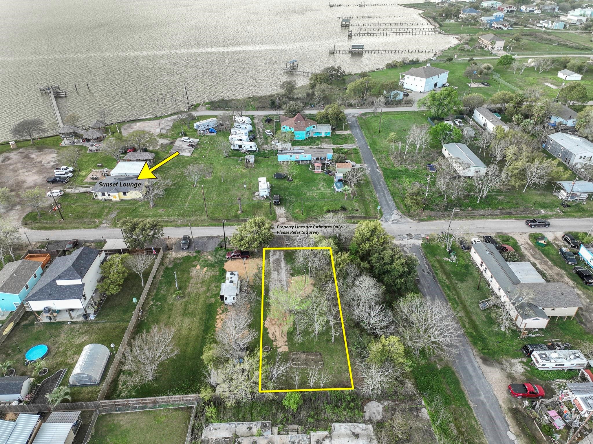 1207 11th Street Dickinson, TX 77539 - Photo 2 of 9 a view of a city