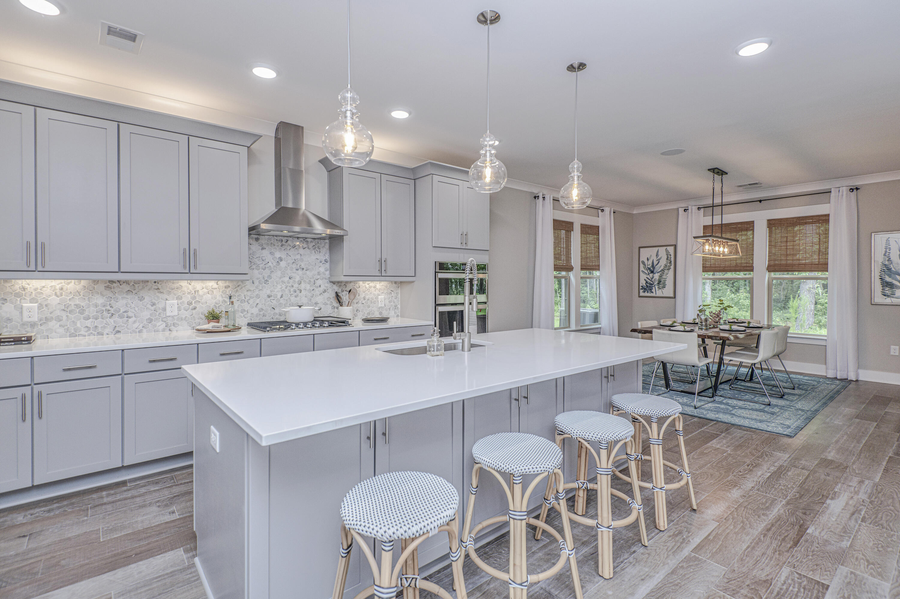 103 Augusta Pass Drive Ridgeville, SC 29472 - Photo 10 of 28 9. Putnam KItchen & Dining Area