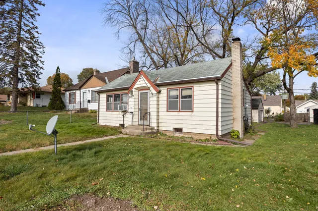 $190,000 | 2029 Conway Street, St. Paul, MN 55119